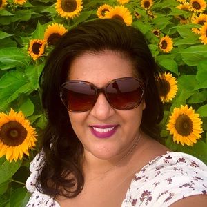 Meet your Posher, Aruna